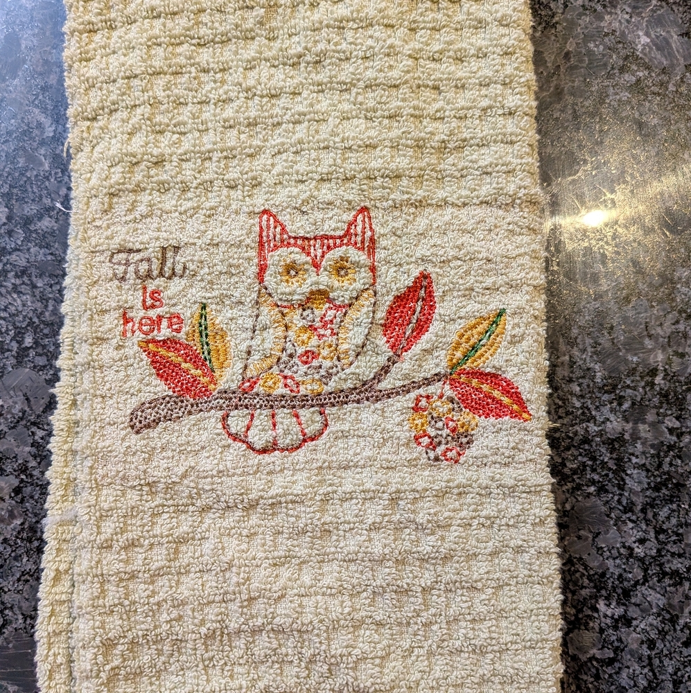 Owl Embroidered Bath Towel - Cream